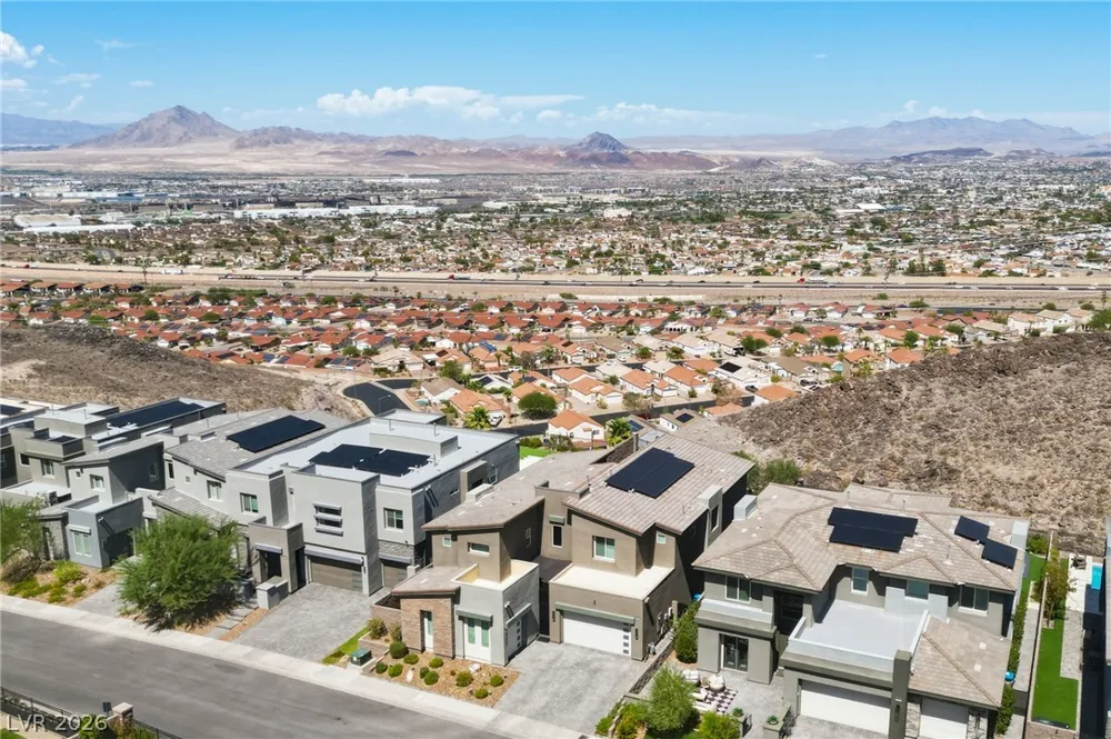302 Shaded Canyon Drive Henderson, NV 89012