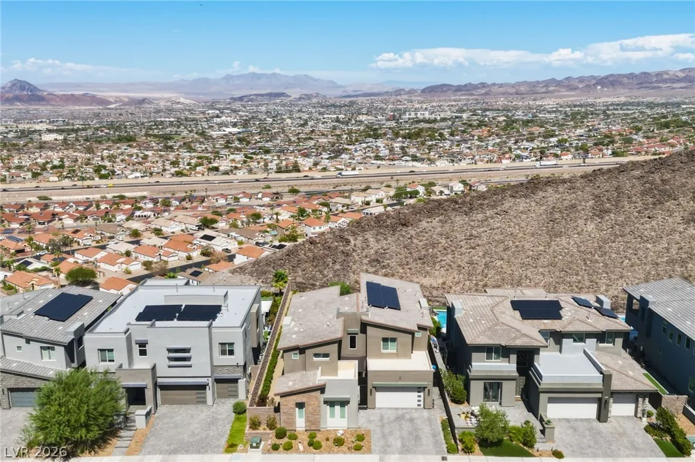 302 Shaded Canyon Drive Henderson, NV 89012