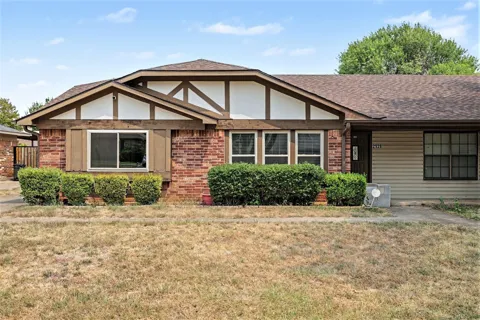 2926 Hilltop Drive