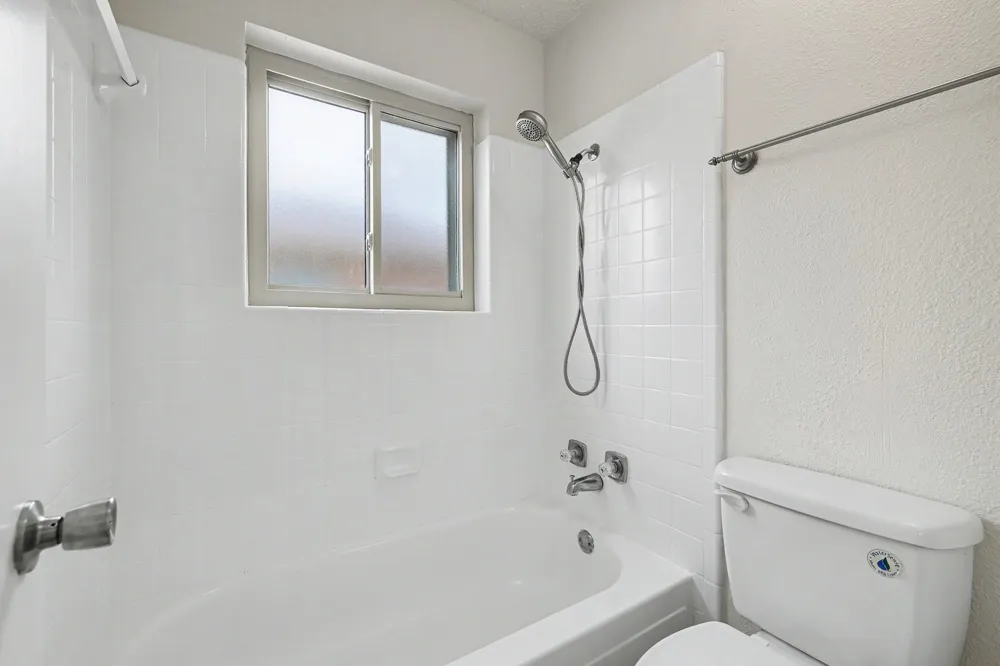 2926 Hilltop Drive Euless, TX 76039