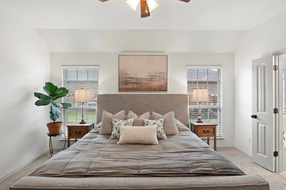 2189 Liriope Lane Waxahachie, TX 75165