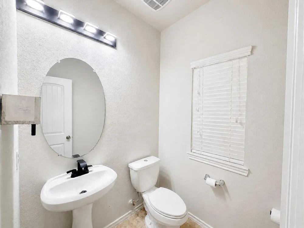 4319 Amaryllis Avenue Baytown, TX 77521
