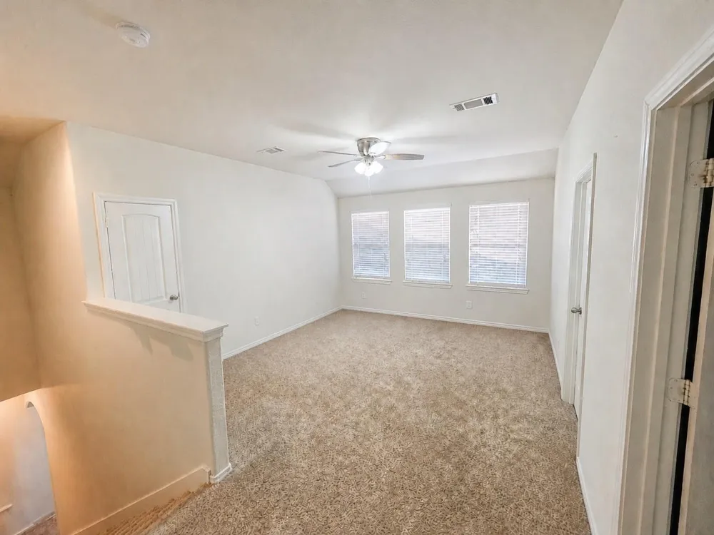 4319 Amaryllis Avenue Baytown, TX 77521
