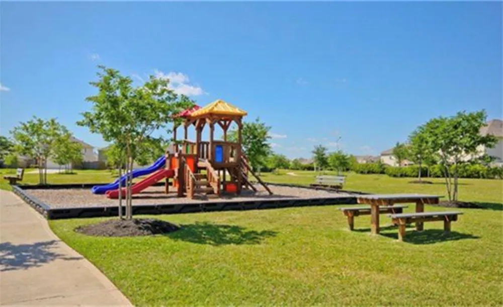 4319 Amaryllis Avenue Baytown, TX 77521