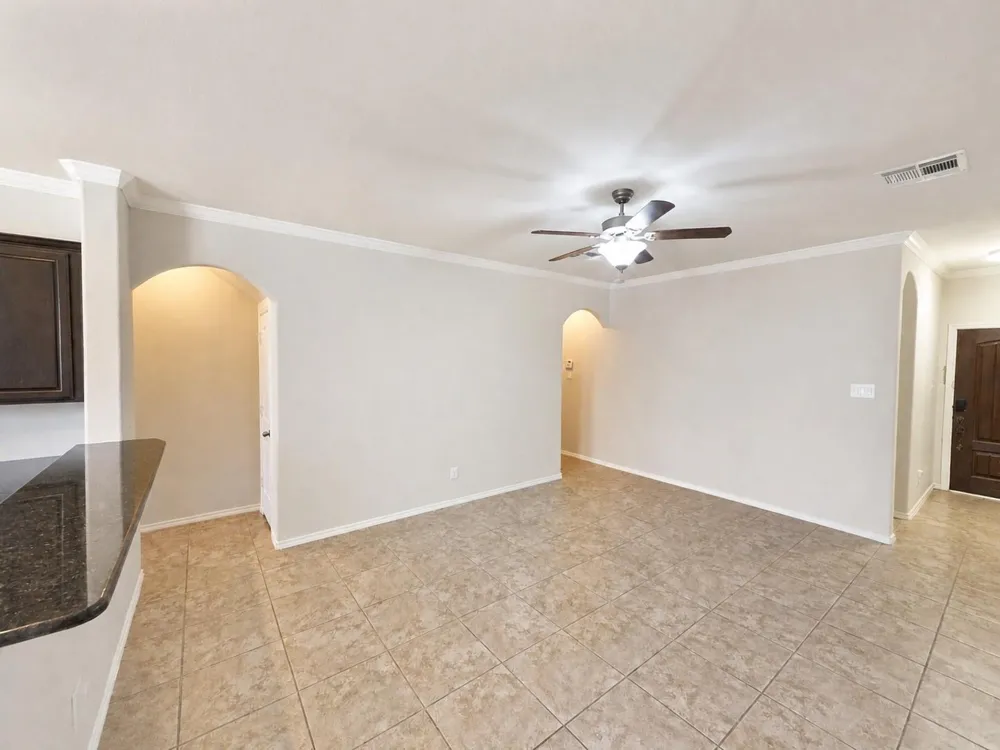 4319 Amaryllis Avenue Baytown, TX 77521