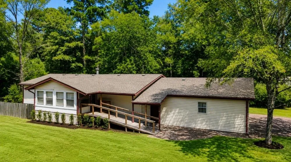 120 Westlake Road Trinity, TX 75862