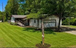 120 Westlake Road Trinity, TX 75862
