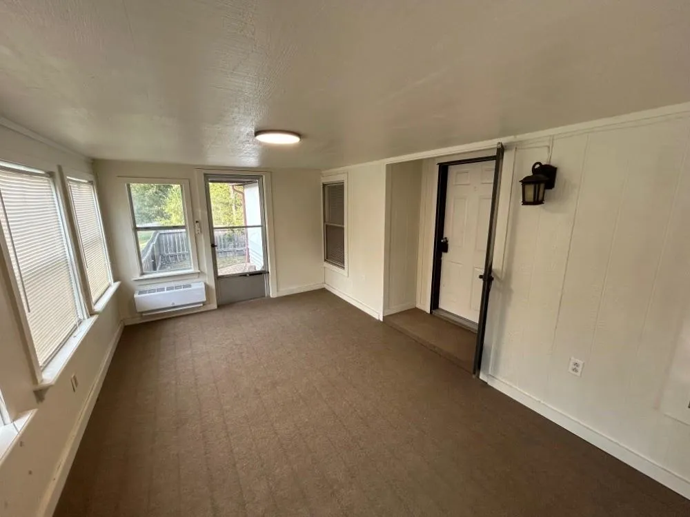 120 Westlake Road Trinity, TX 75862