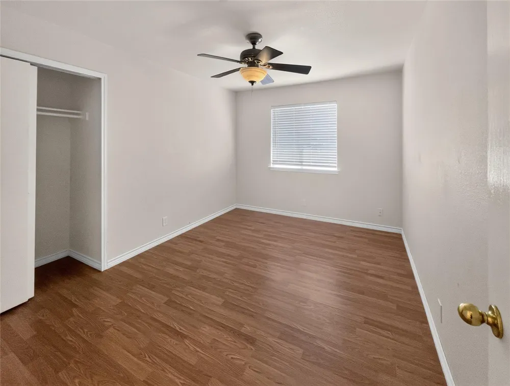 195 Musgrav Kyle, TX 78640