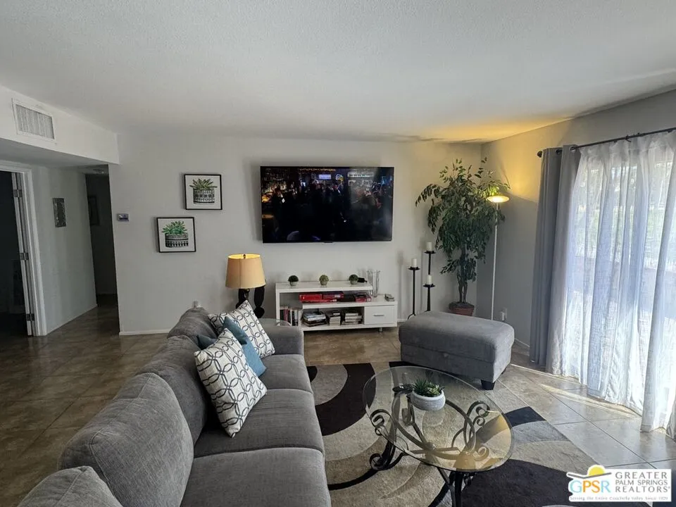 68516 Paseo Real Cathedral City, CA 92234