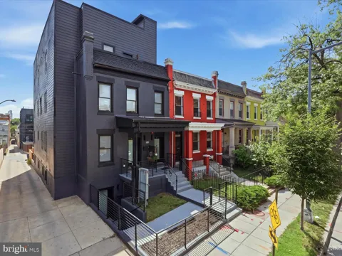 616 KENYON STREET NW