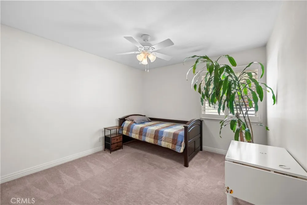 42827 Kilham Avenue Lancaster, CA 93534