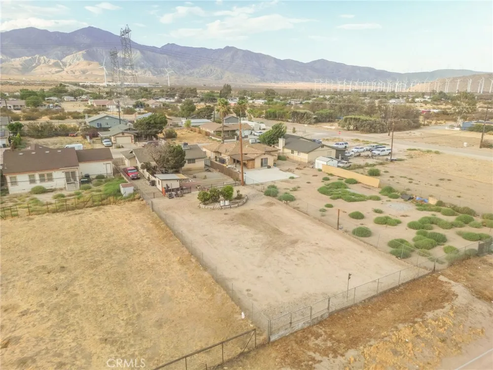 51961 Ida Cabazon, CA 92230