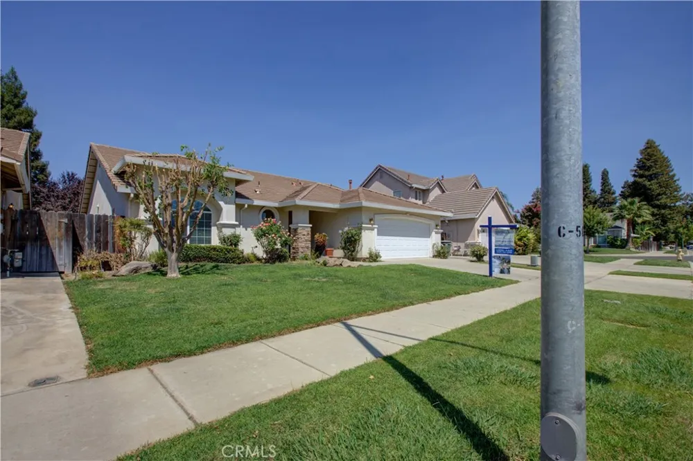 1065 Mallard Merced, CA 95340
