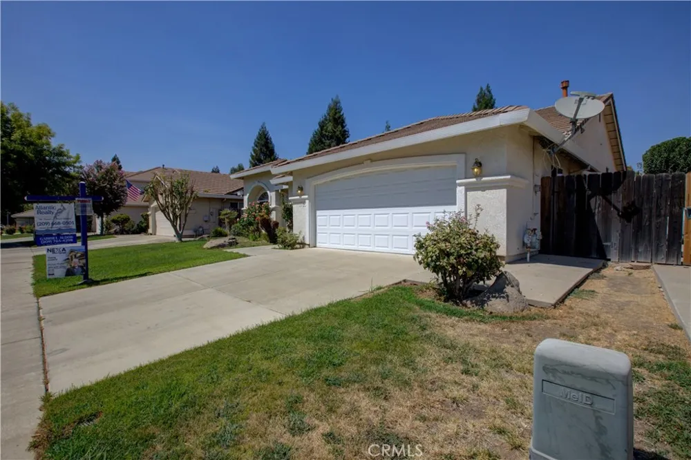 1065 Mallard Merced, CA 95340
