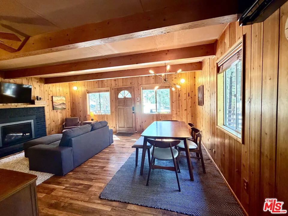 25470 Scenic Drive Idyllwild, CA 92549