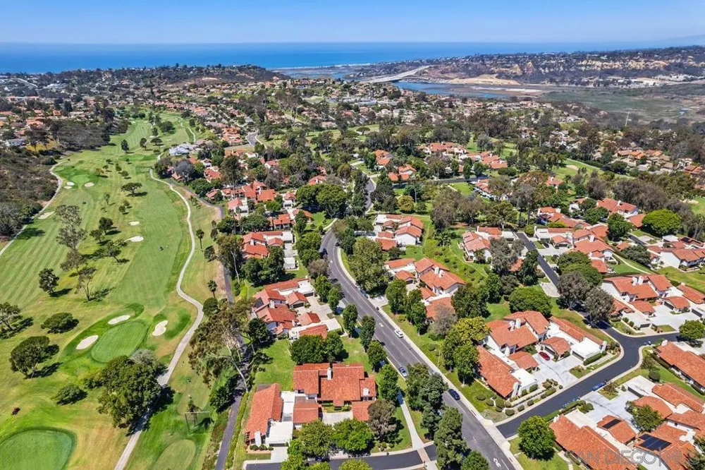 623 Camino Catalina Solana Beach, CA 92075