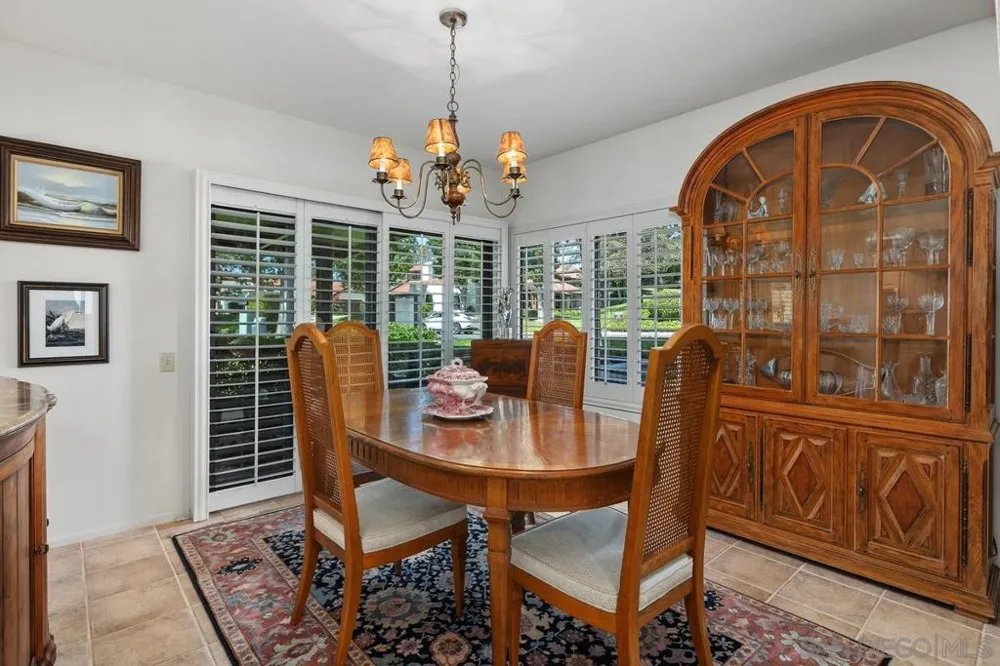 623 Camino Catalina Solana Beach, CA 92075