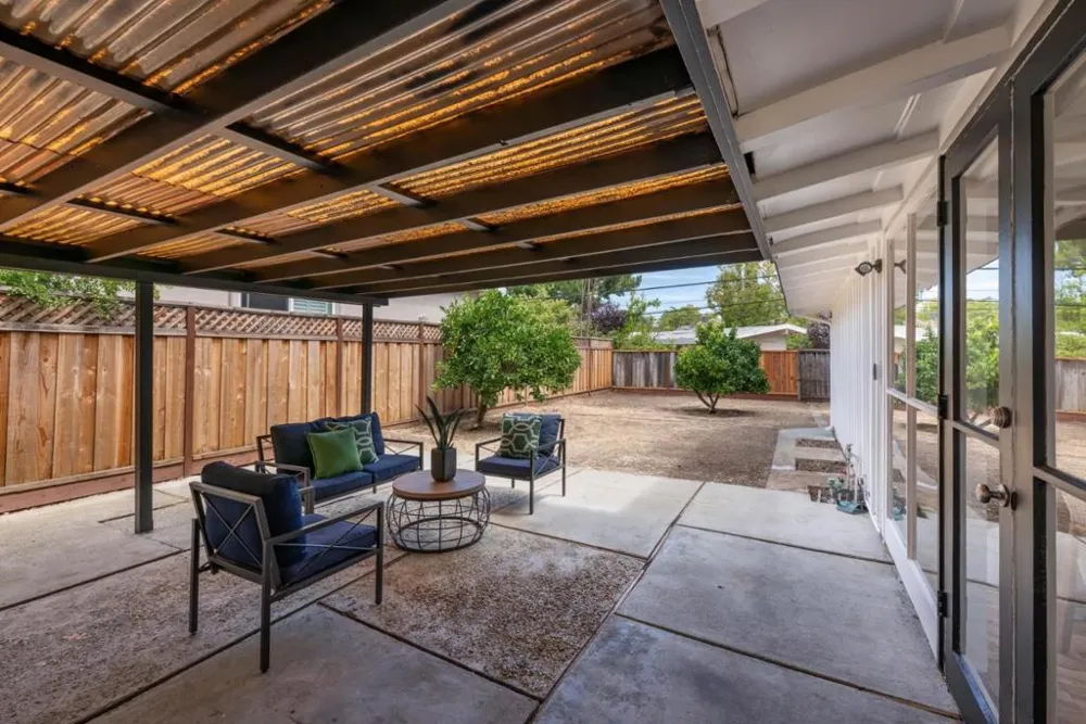 10570 S Tantau Avenue Cupertino, CA 95014