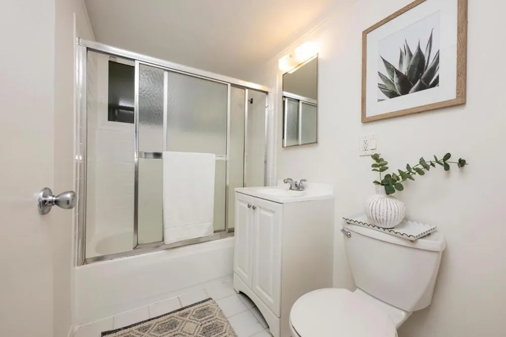 10570 S Tantau Avenue Cupertino, CA 95014