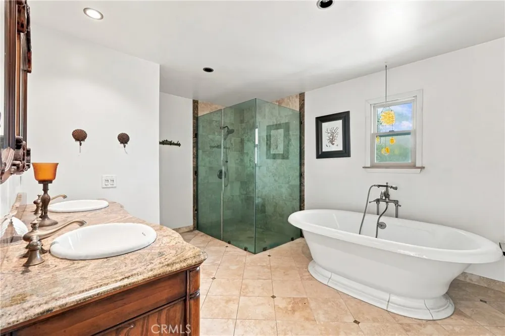 750 Hillcrest El Segundo, CA 90245