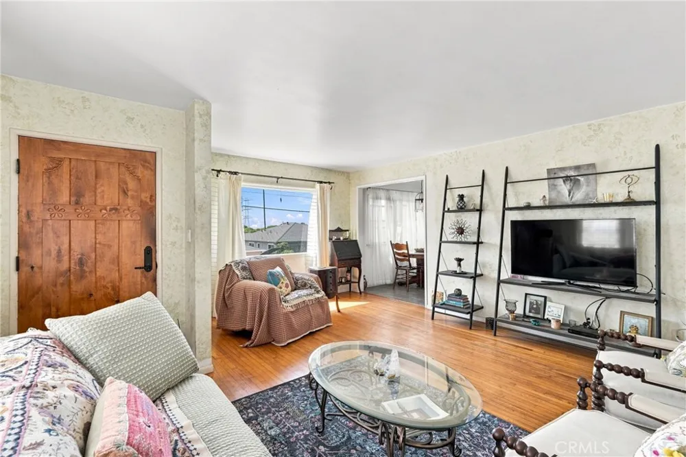 750 Hillcrest El Segundo, CA 90245