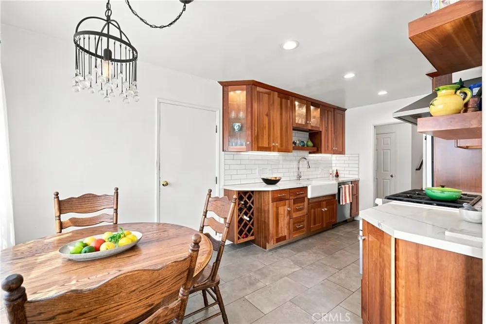 750 Hillcrest El Segundo, CA 90245