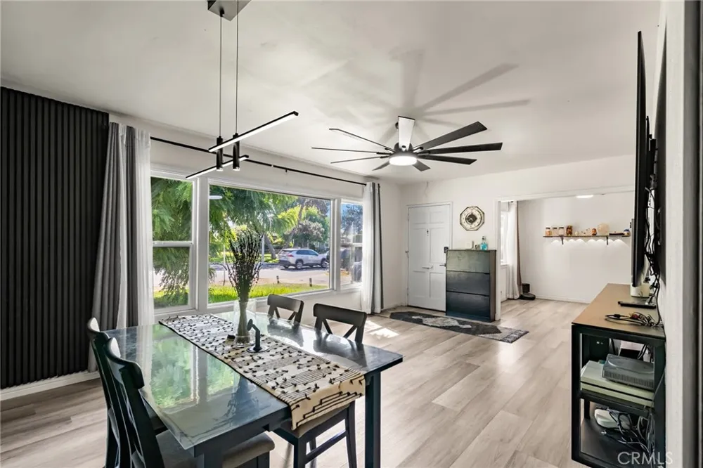 323 Morris Avenue West Covina, CA 91790