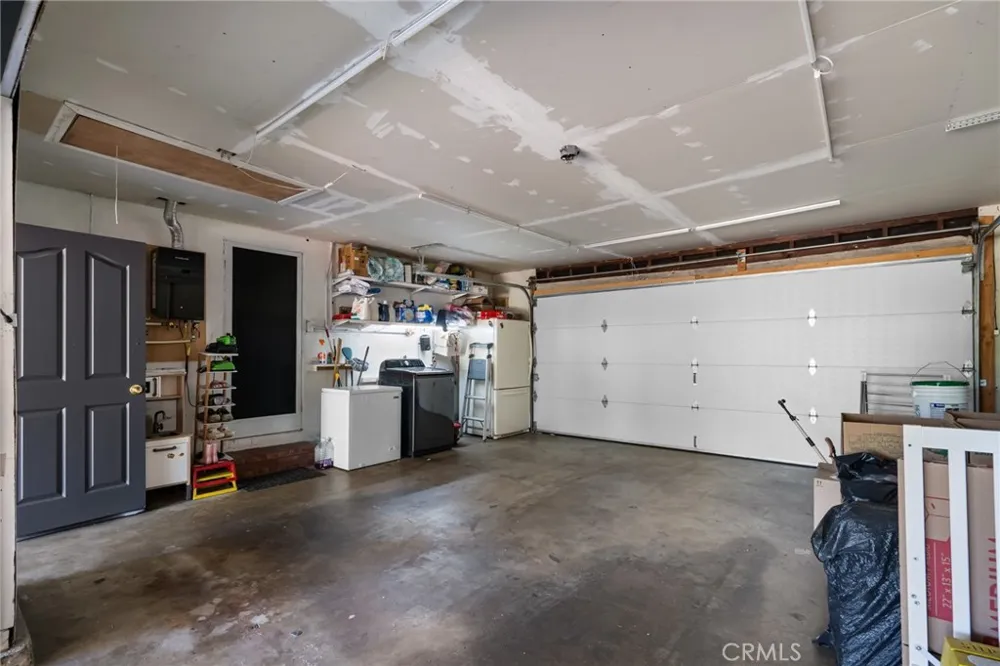 323 Morris Avenue West Covina, CA 91790