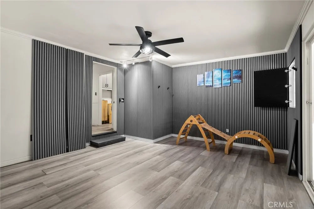 323 Morris Avenue West Covina, CA 91790