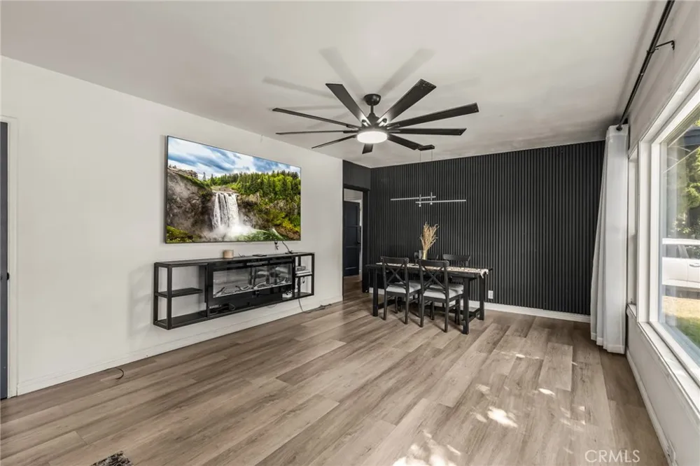 323 Morris Avenue West Covina, CA 91790