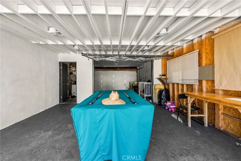 323 Morris Avenue West Covina, CA 91790