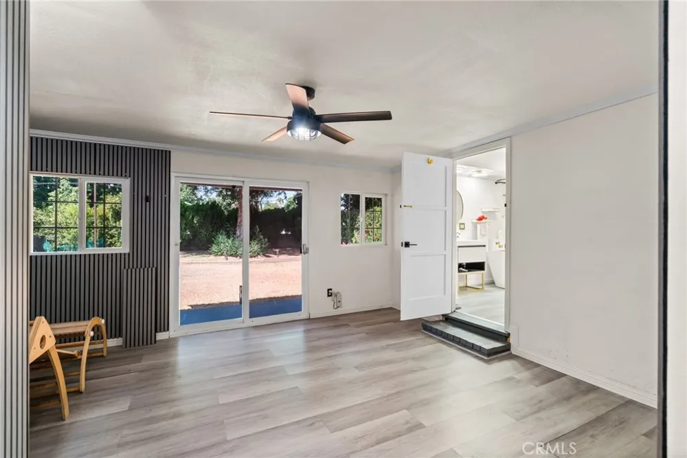 323 Morris Avenue West Covina, CA 91790