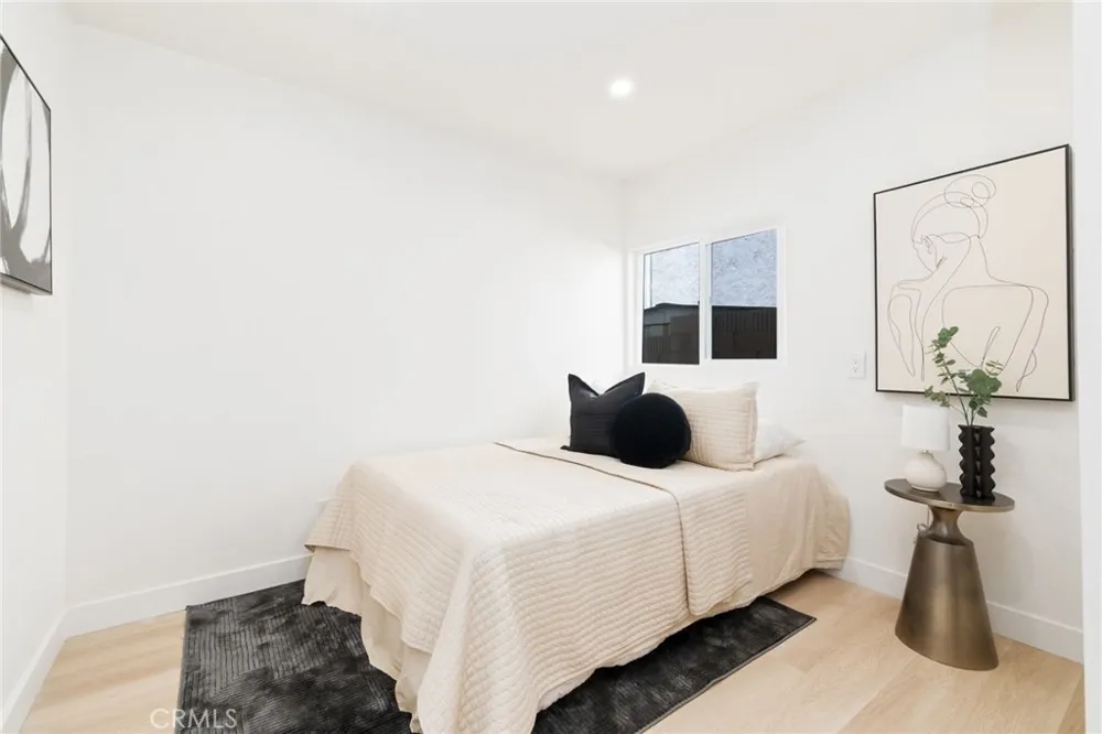 8032 Lancashire Circle La Palma, CA 90623