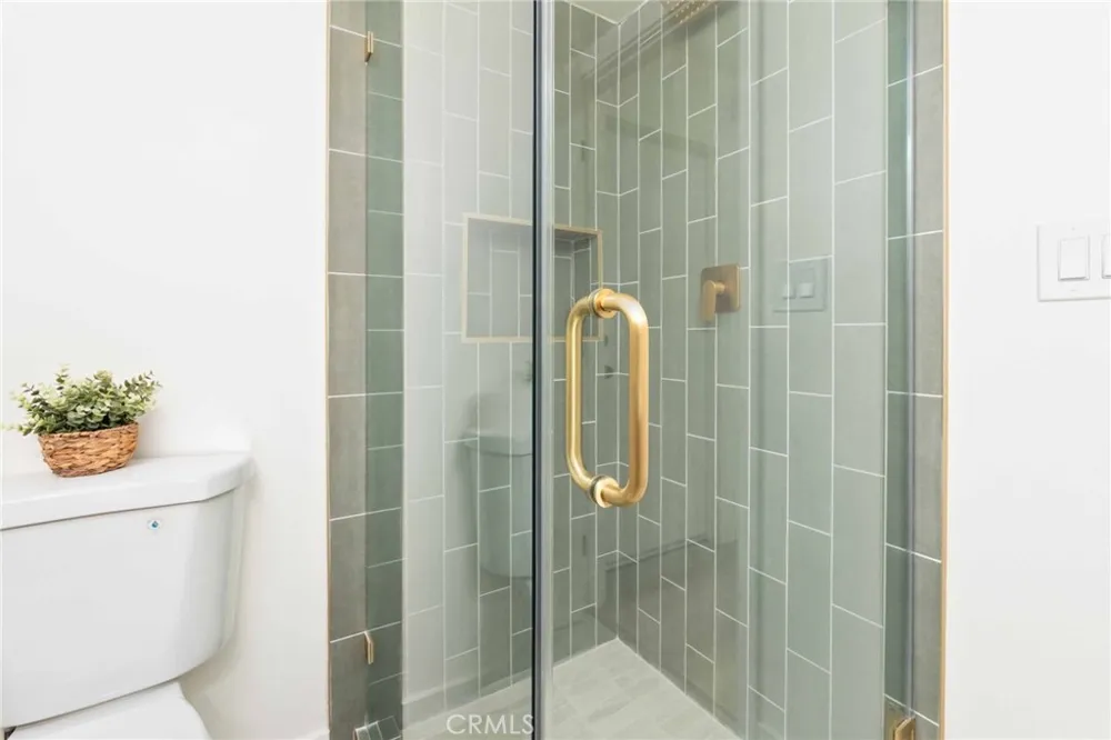 8032 Lancashire Circle La Palma, CA 90623