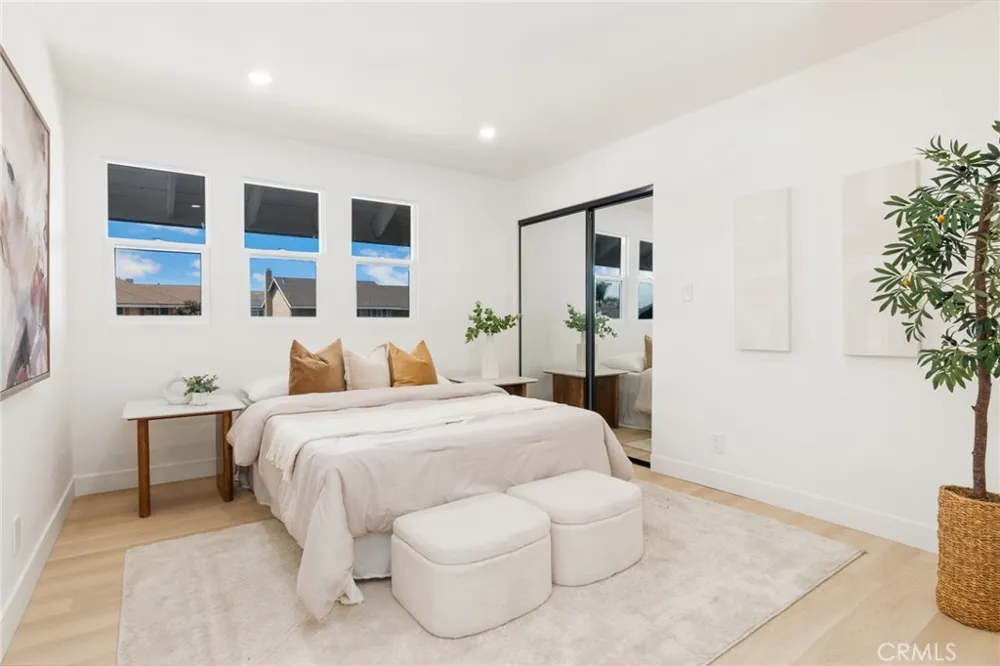 8032 Lancashire Circle La Palma, CA 90623