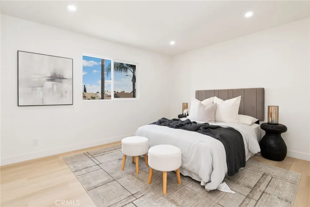 8032 Lancashire Circle La Palma, CA 90623