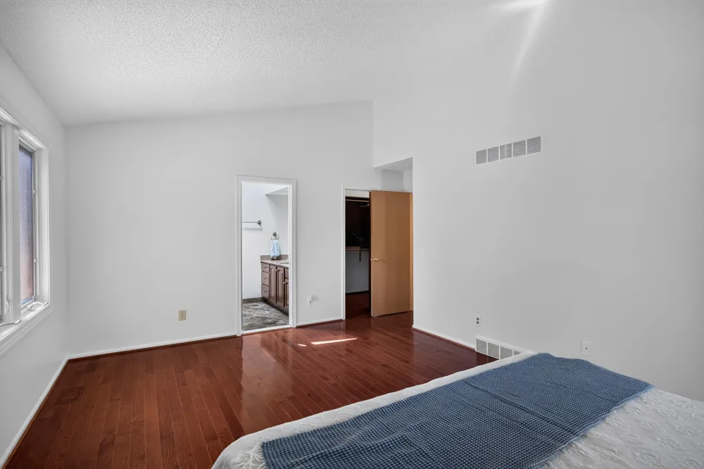 1553 Devonshire Drive Troy, MI 48098