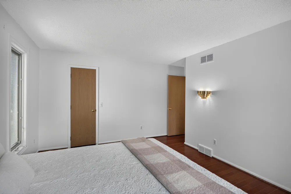 1553 Devonshire Drive Troy, MI 48098