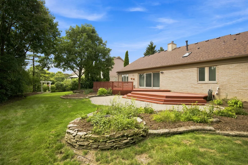 1553 Devonshire Drive Troy, MI 48098
