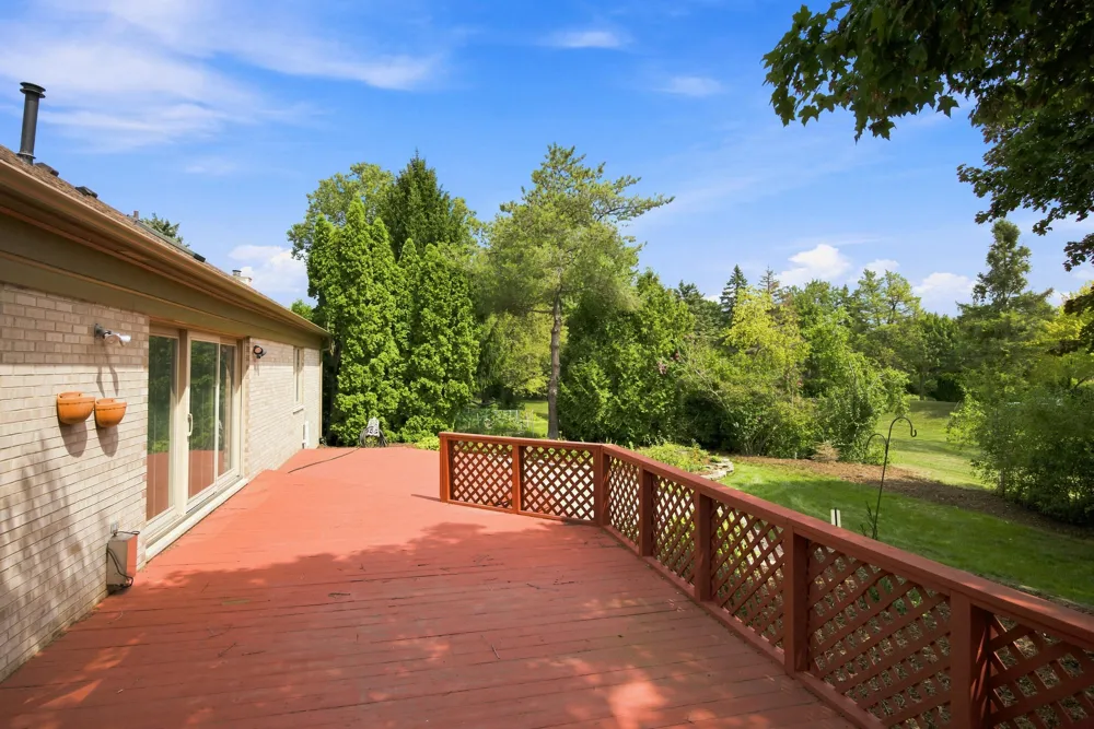 1553 Devonshire Drive Troy, MI 48098