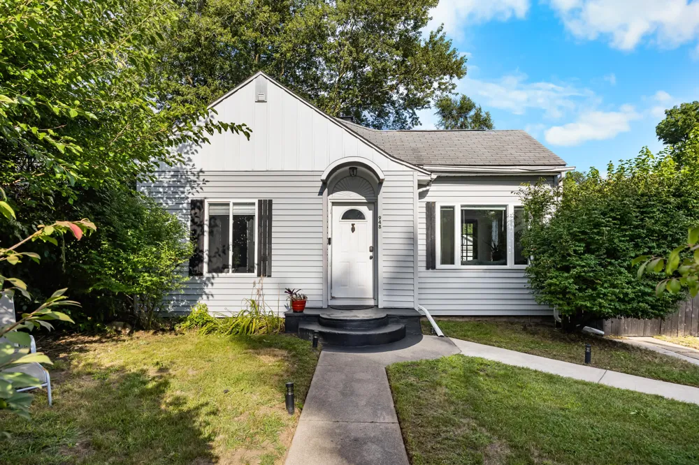 948 Prospect Road Ypsilanti, MI 48198