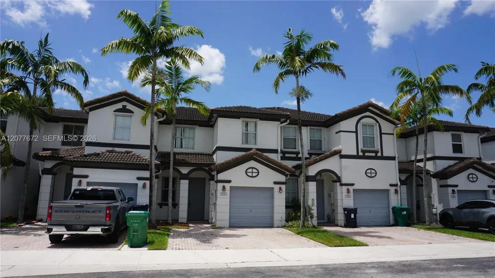 7616 NW 114th Path Doral, FL 33178
