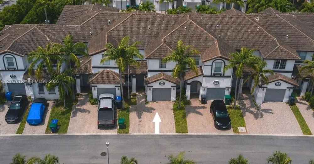 7616 NW 114th Path Doral, FL 33178
