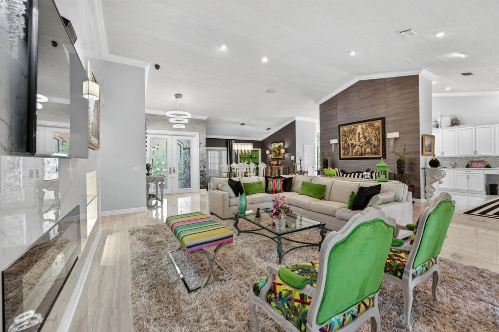 7205 MANDARIN DRIVE Boca Raton, FL 33433