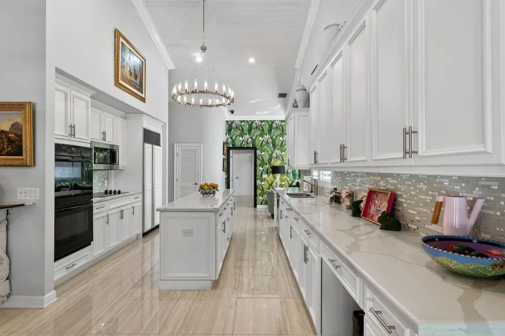 7205 MANDARIN DRIVE Boca Raton, FL 33433