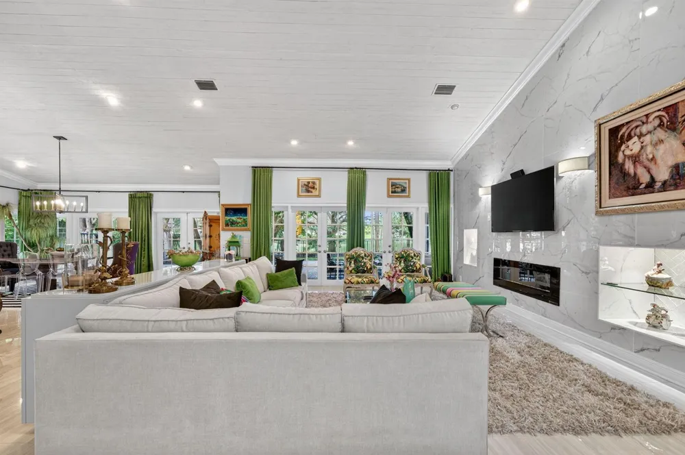 7205 MANDARIN DRIVE Boca Raton, FL 33433