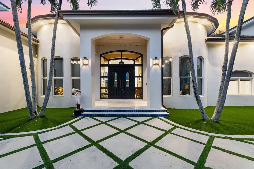 2270 Wilsee Road Palm Beach Gardens, FL 33410