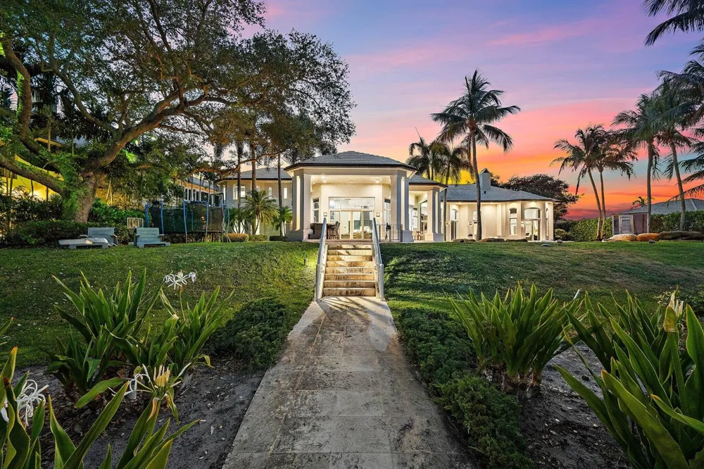 2270 Wilsee Road Palm Beach Gardens, FL 33410
