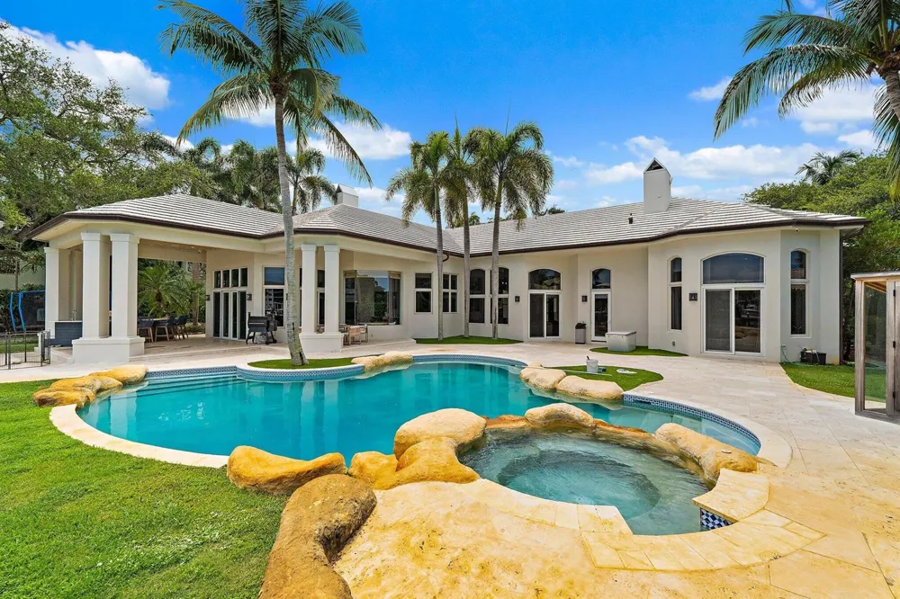 2270 Wilsee Road Palm Beach Gardens, FL 33410